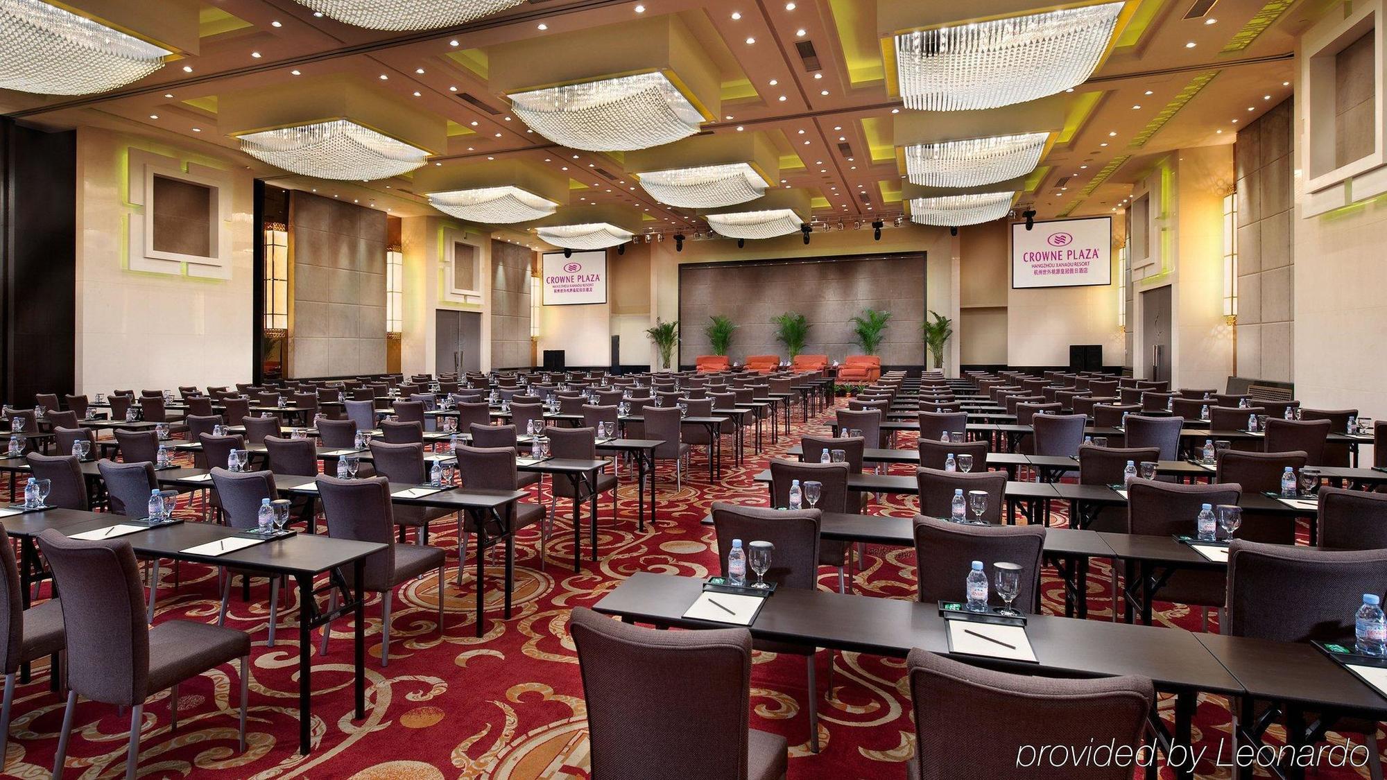 Crowne Plaza Hangzhou Xanadu Resort Екстер'єр фото