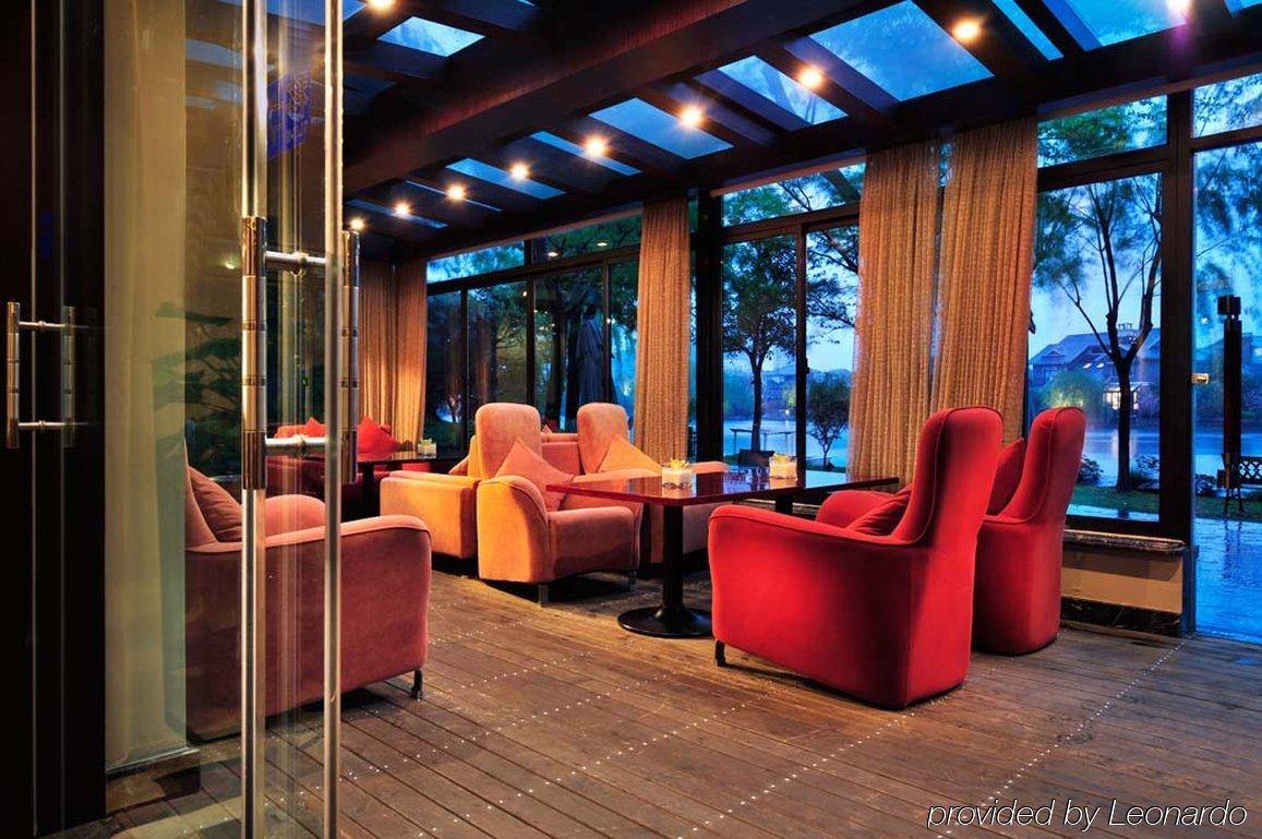 Crowne Plaza Hangzhou Xanadu Resort Екстер'єр фото