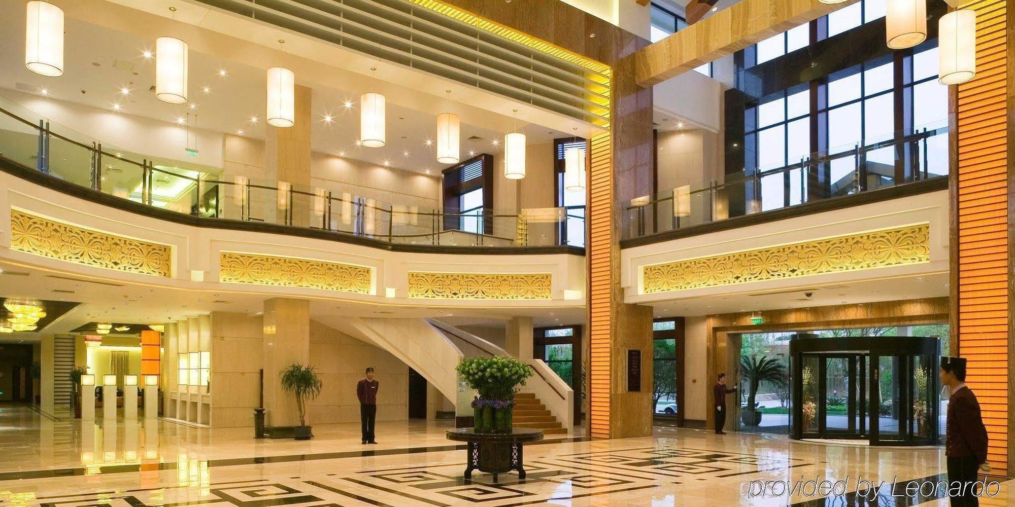 Crowne Plaza Hangzhou Xanadu Resort Екстер'єр фото