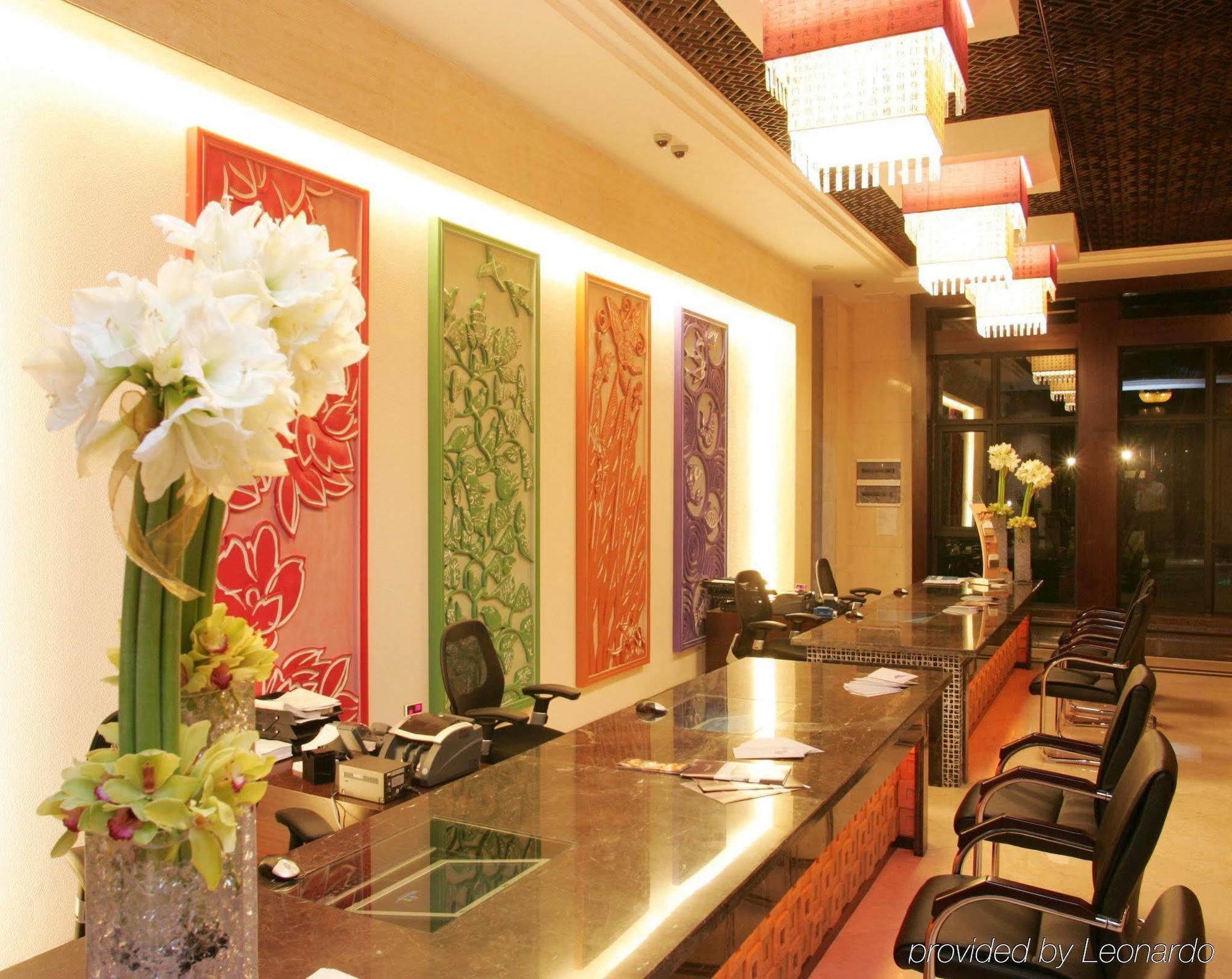 Crowne Plaza Hangzhou Xanadu Resort Екстер'єр фото